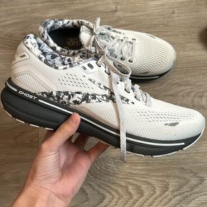 Brooks Running Ghost 15